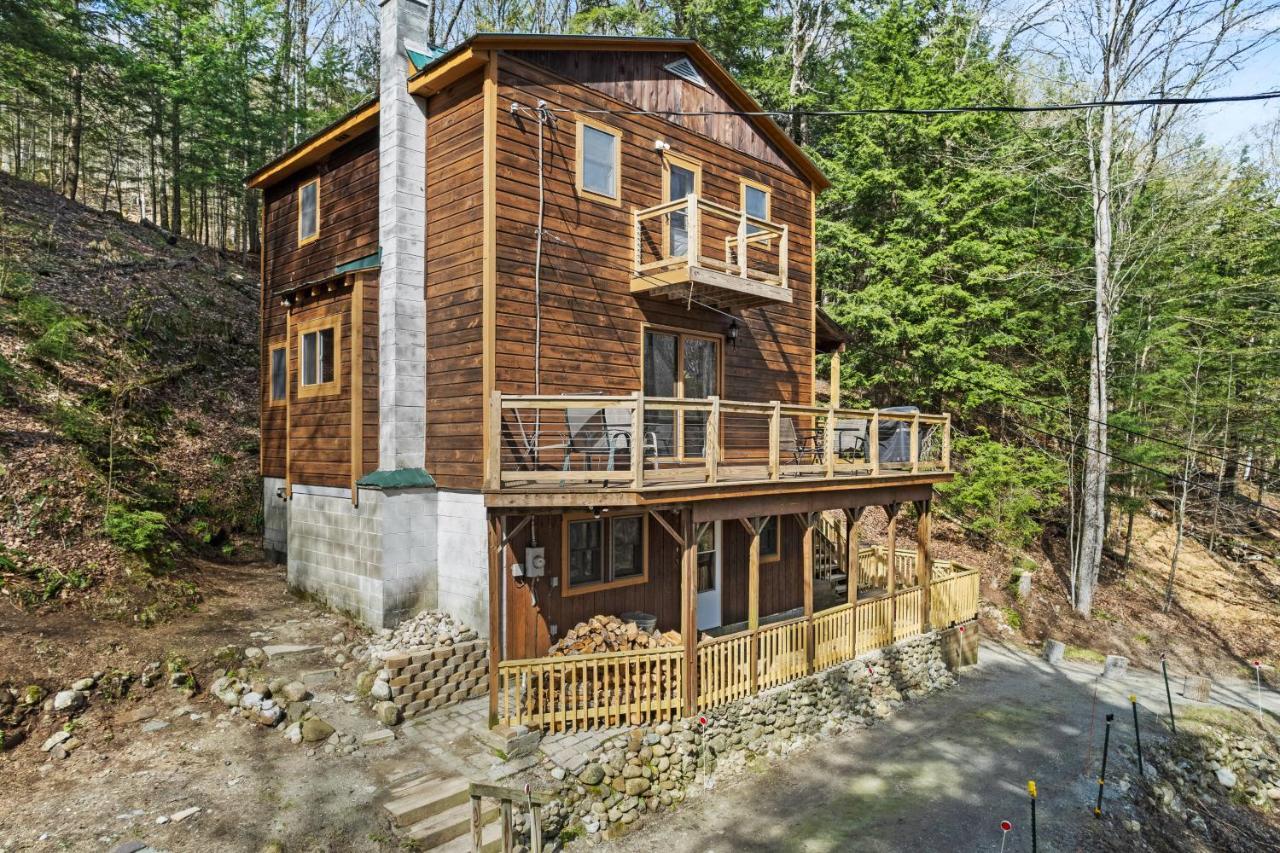 River Road Treehouse Retreat Warrensburg Buitenkant foto