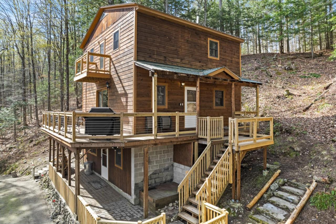 River Road Treehouse Retreat Warrensburg Buitenkant foto